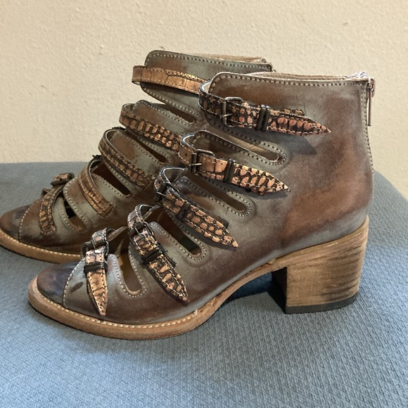 Freebird by Steven Quinn Size 7 - Picture 3 of 6